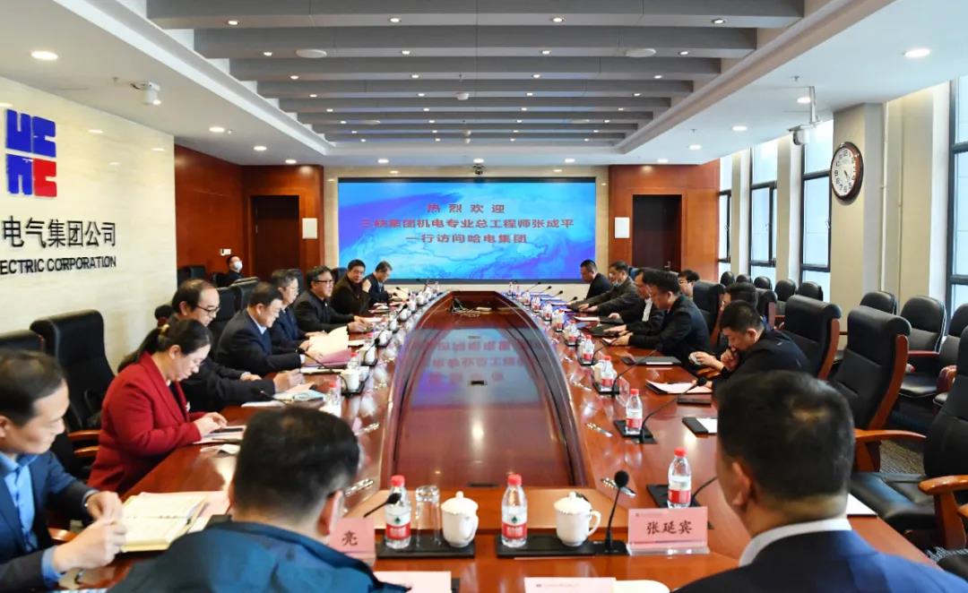 AFCCDD1B113FA75463389C16284_93CB7093_196C7.jpg?e= AFCCDD1B113FA75463389C16284_93CB7093_196C7.jpg?e=
